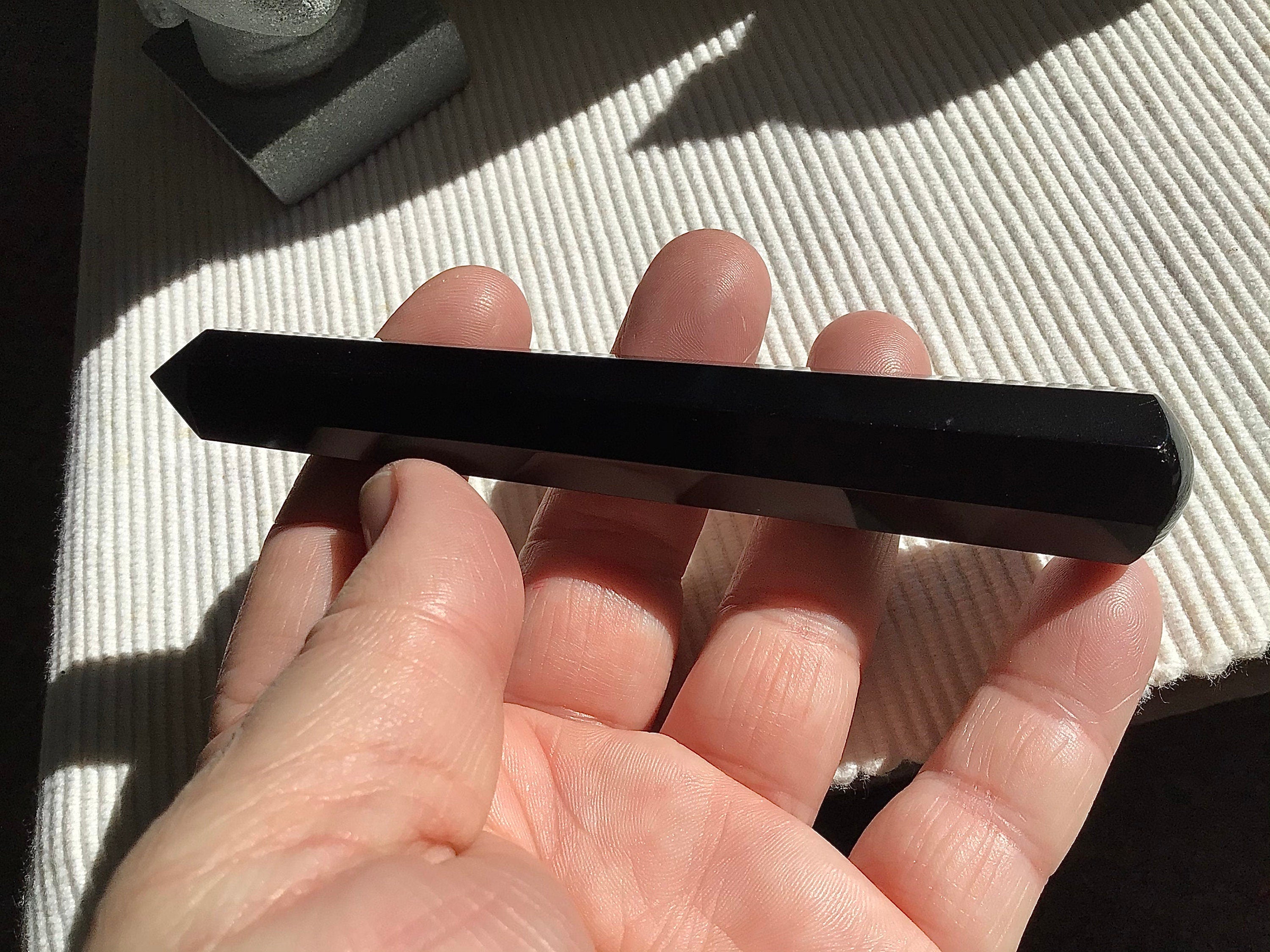 61g Black Obsidian Round Base Generator 1B