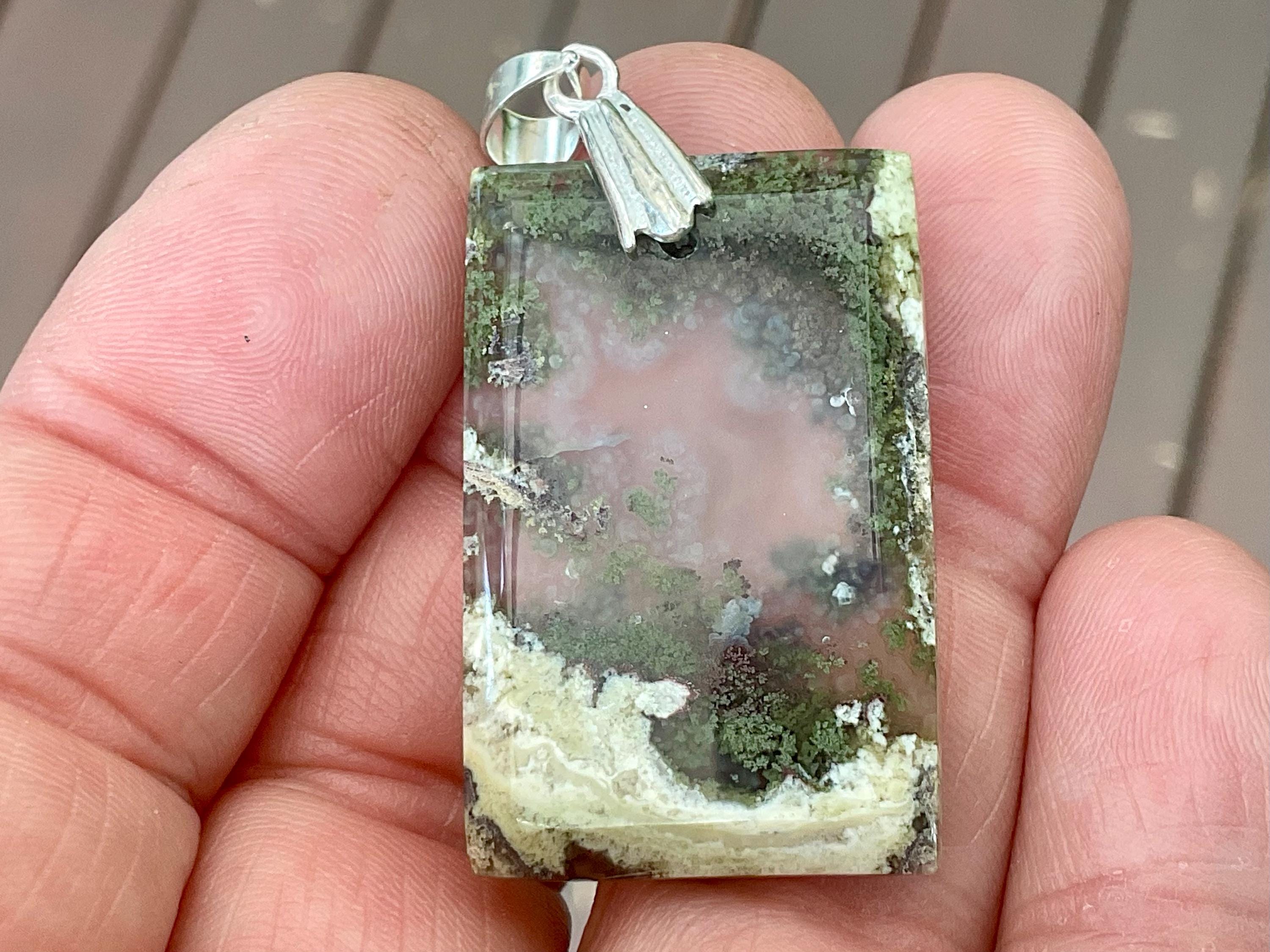 10g Moss Agate Rectangular Pendant