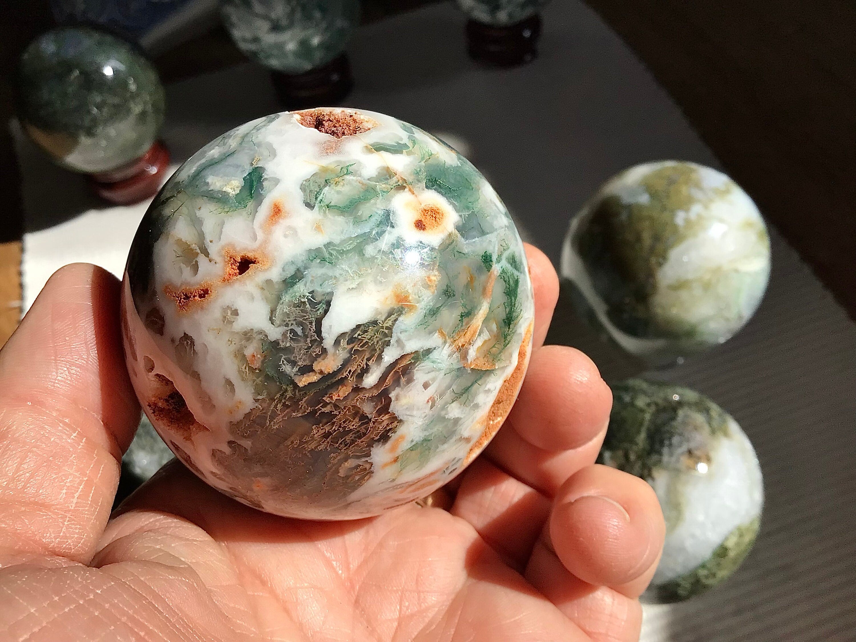 309g Moss Agate Sphere 2A (5.9cm)