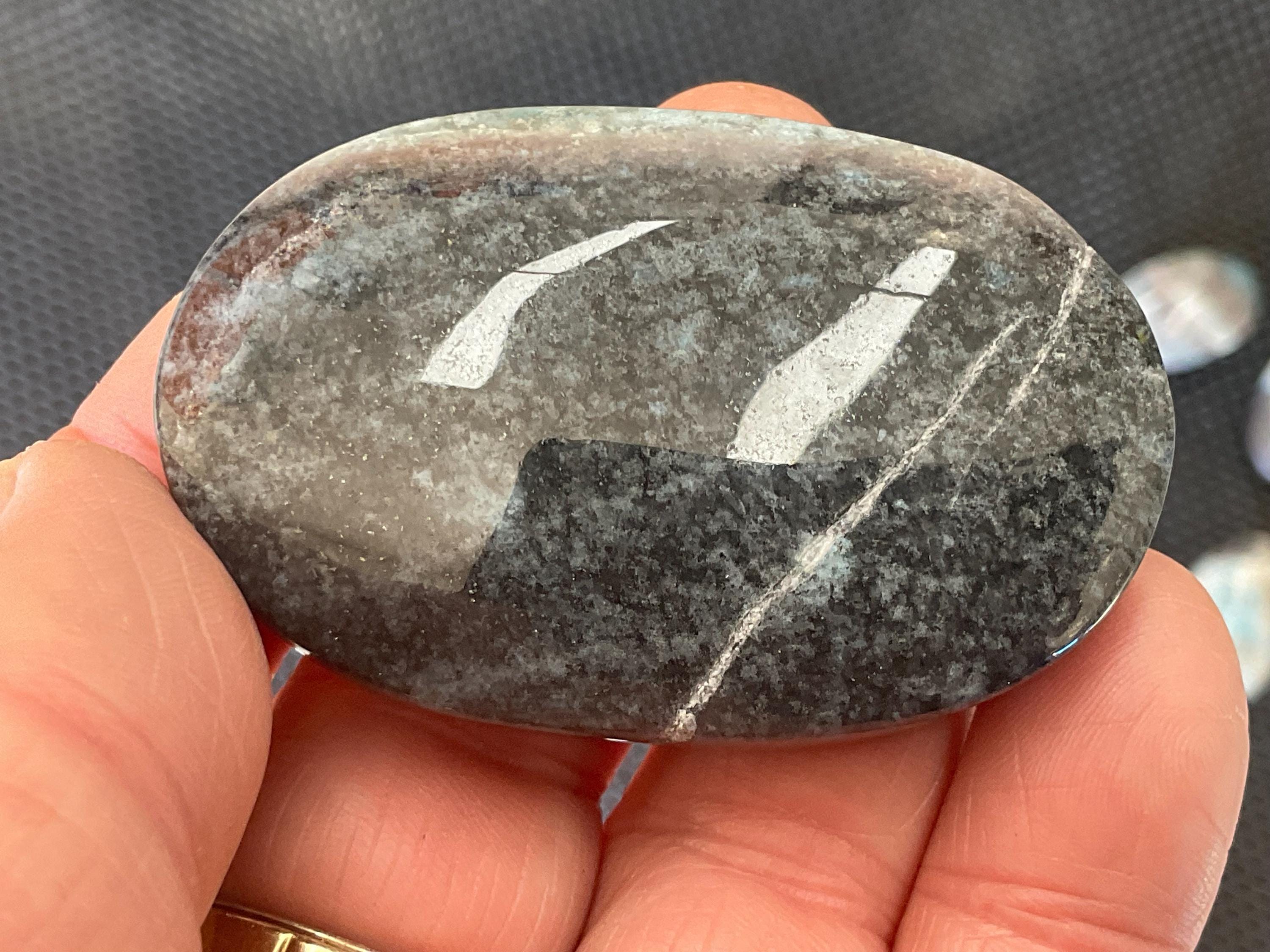 66g Trollite Palmstone 3C