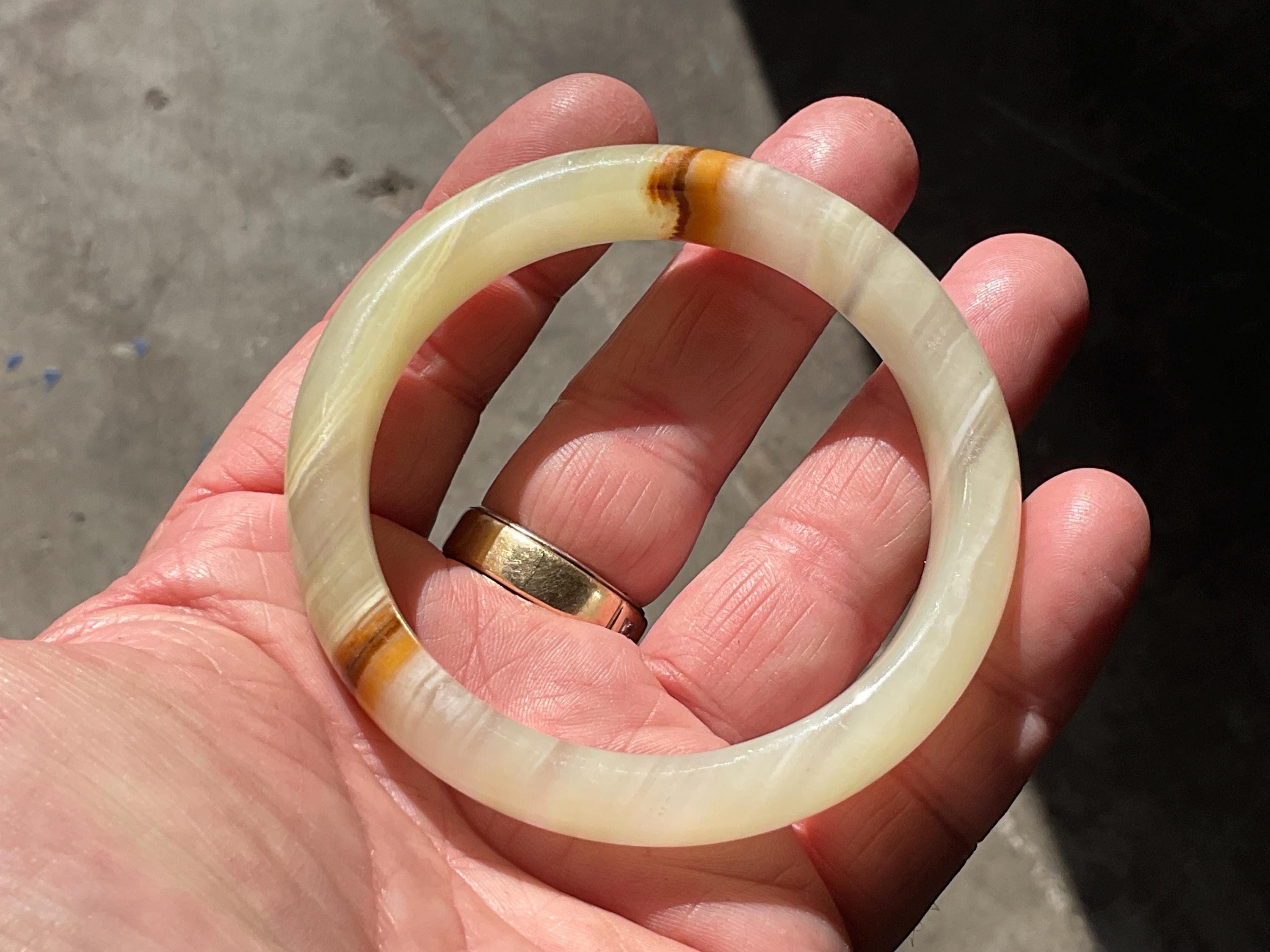 60g Green Banded Onyx Solid Bangle 3A