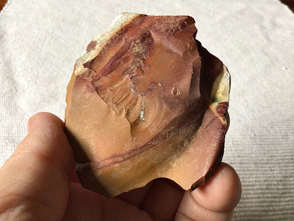 119g Rough Mookaite Jasper piece 8A