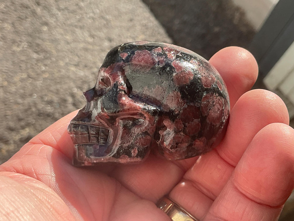 116g Garnet in Matrix Skull A