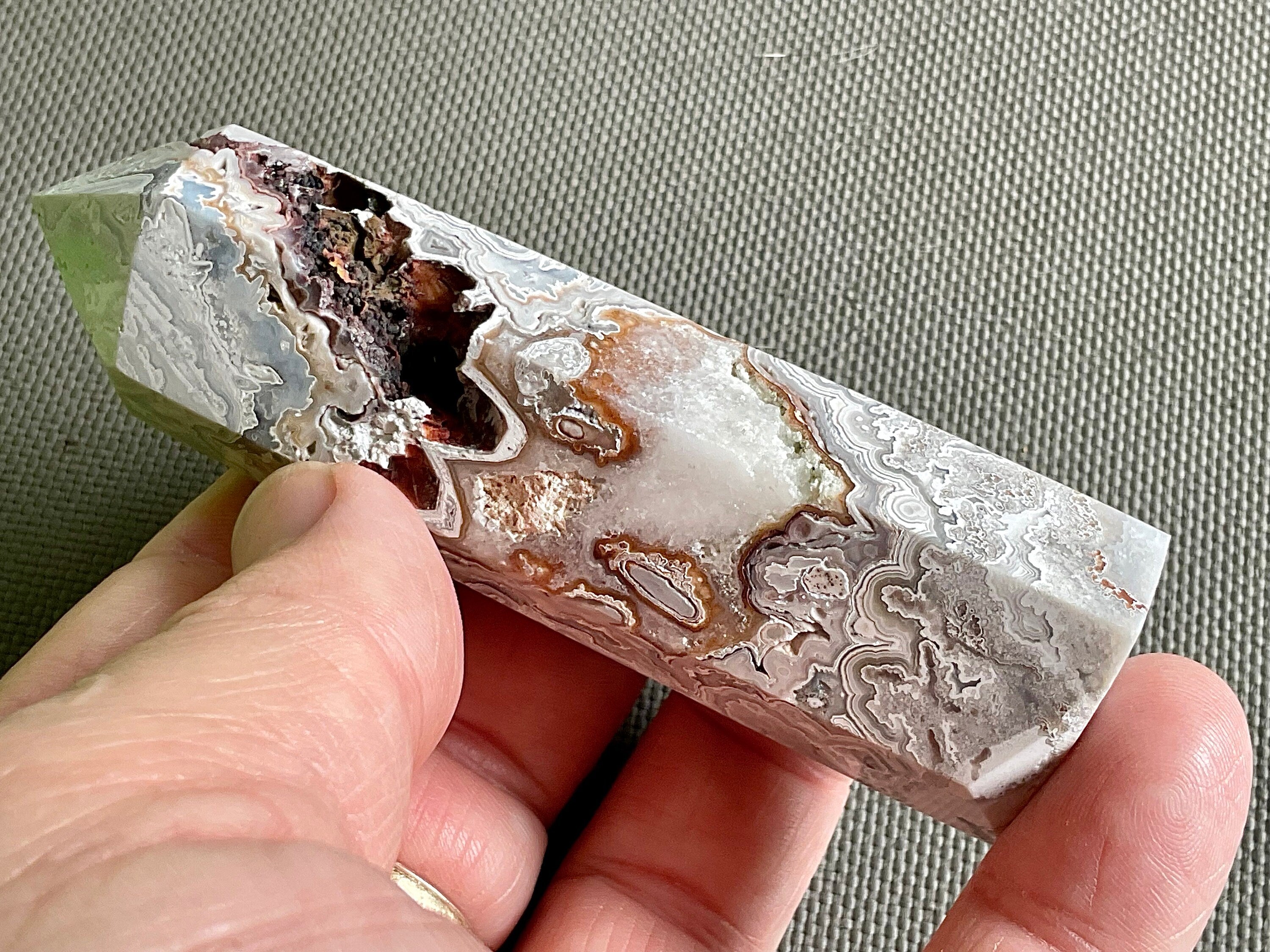 100g Mexican Crazy Lace Agate Generator D