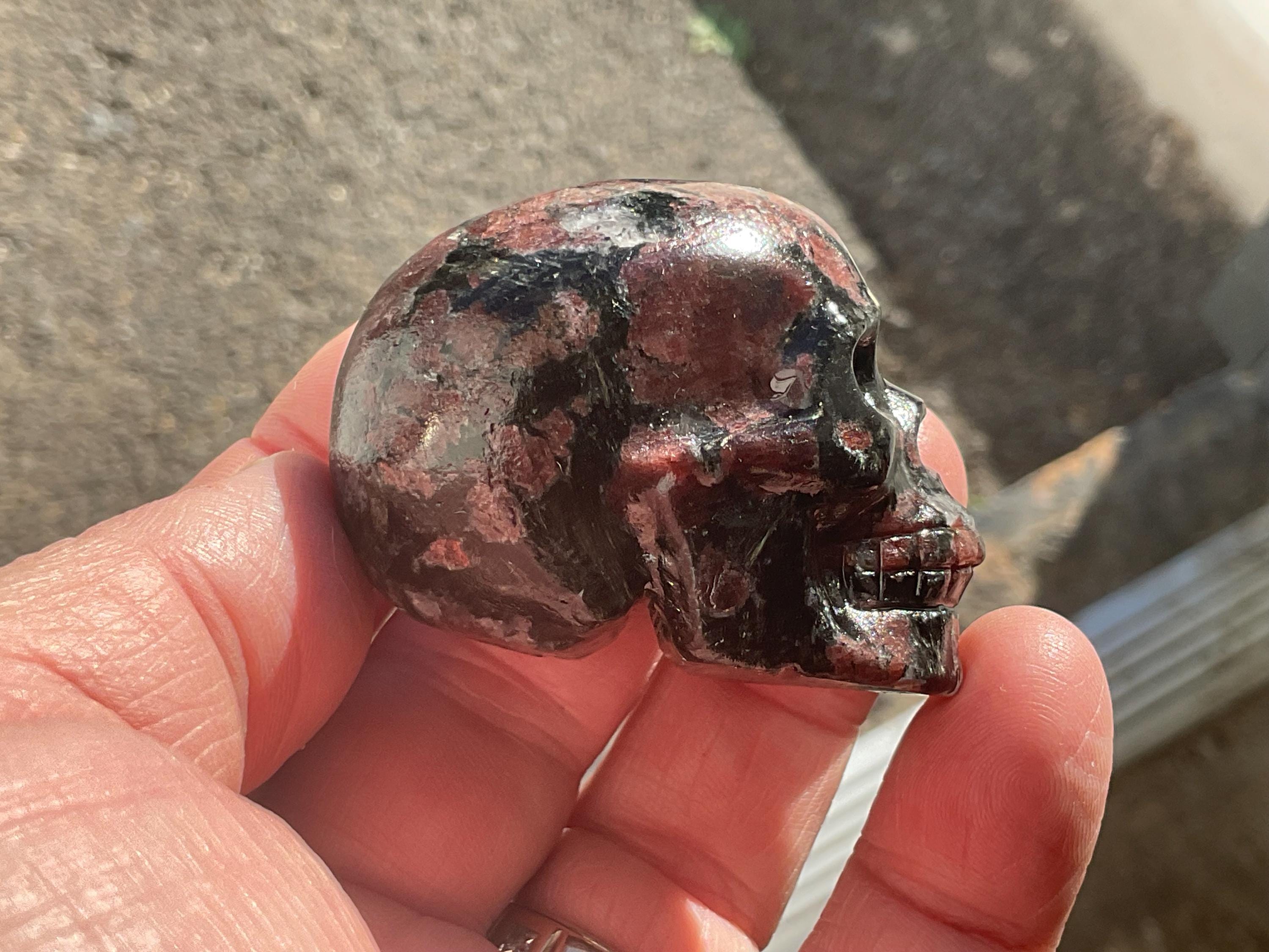 116g Garnet in Matrix Skull A