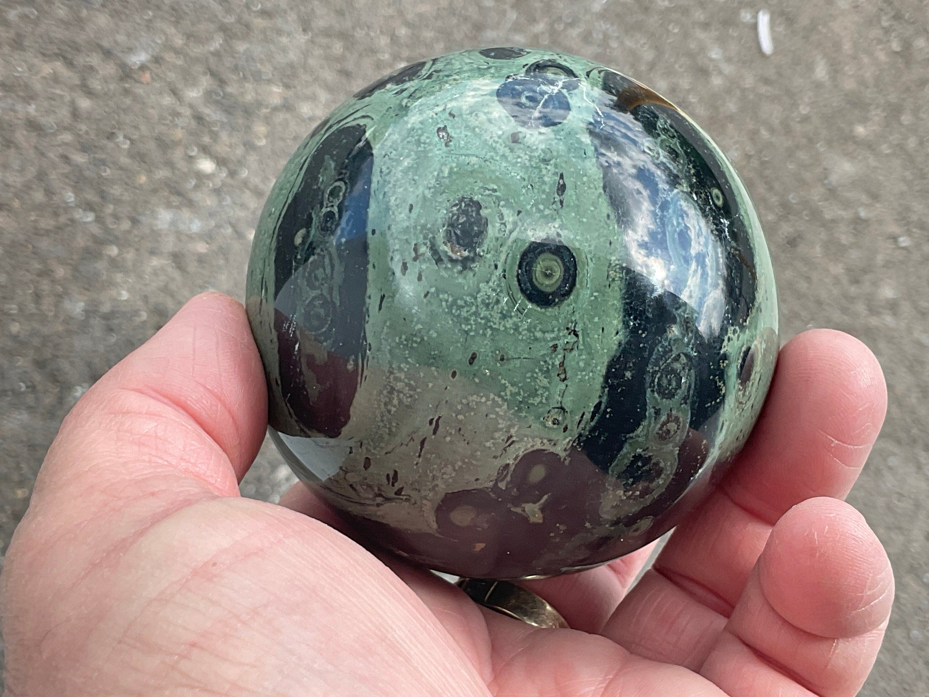 572g Kambaba Jasper Sphere 4B