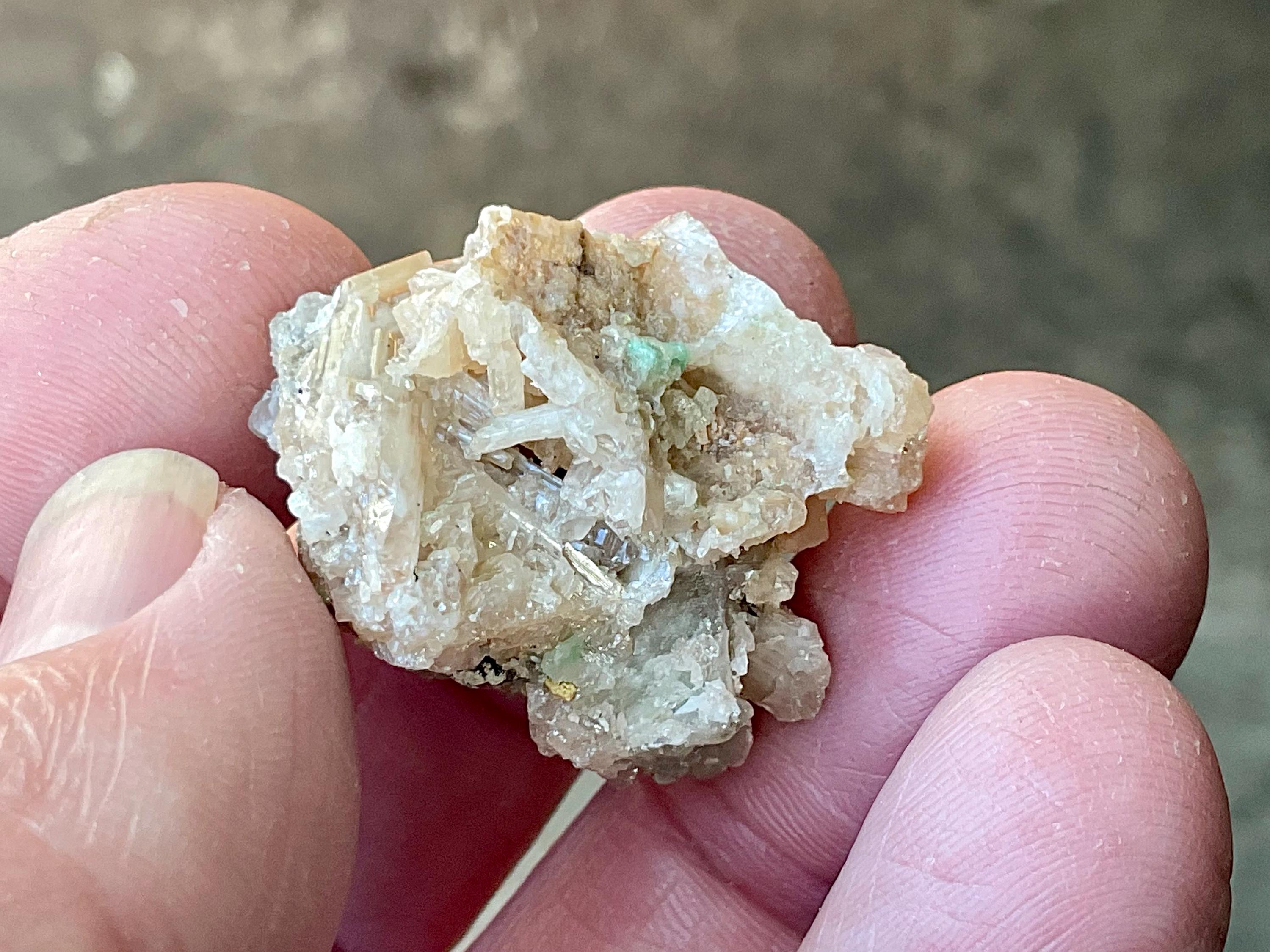 22g Australian Cerussite with Pyromorphite Specimen 1C