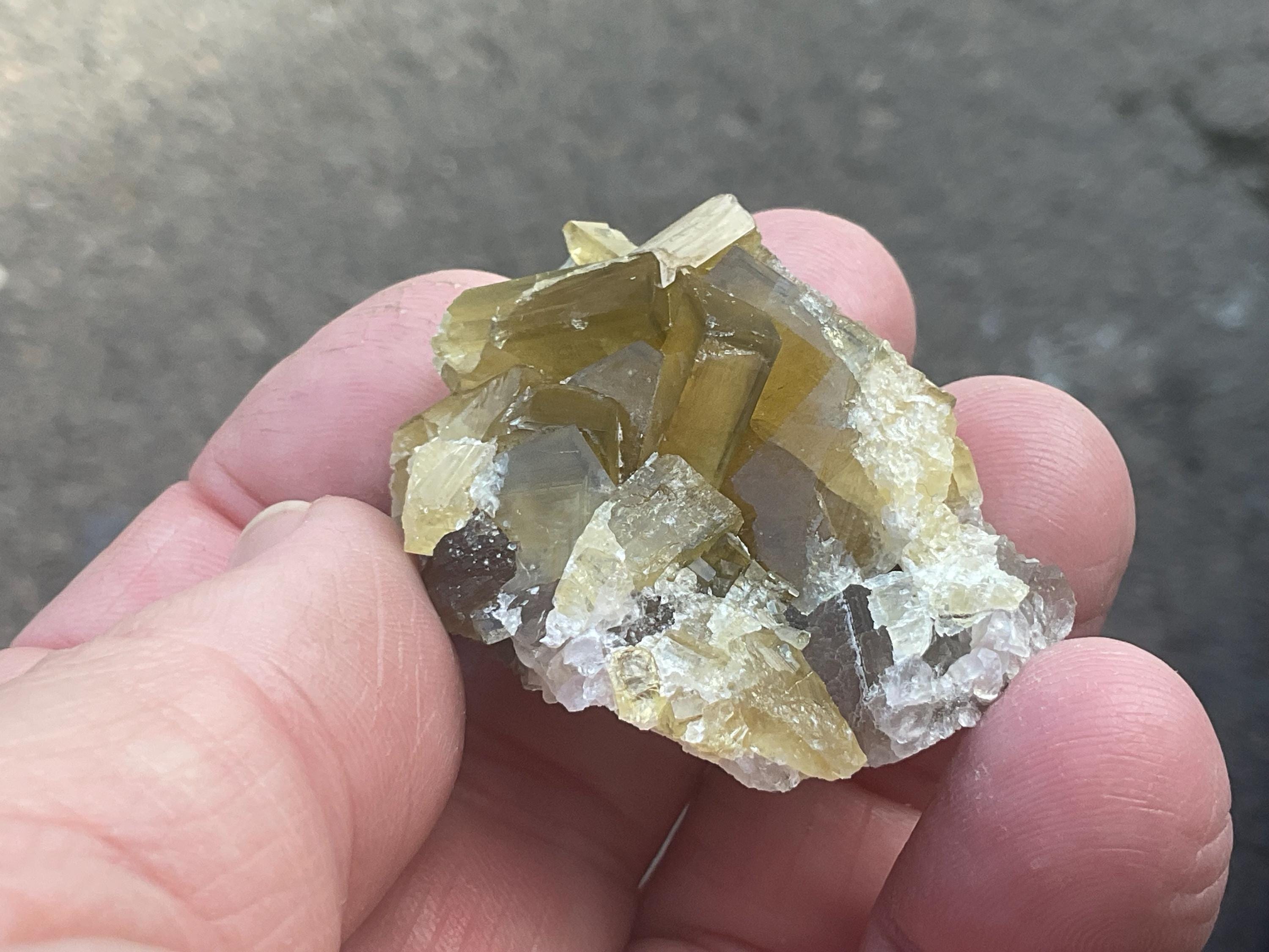40g Tabular Golden Baryte on Botryoidal Fluorite Specimen 1A from Jiangxi