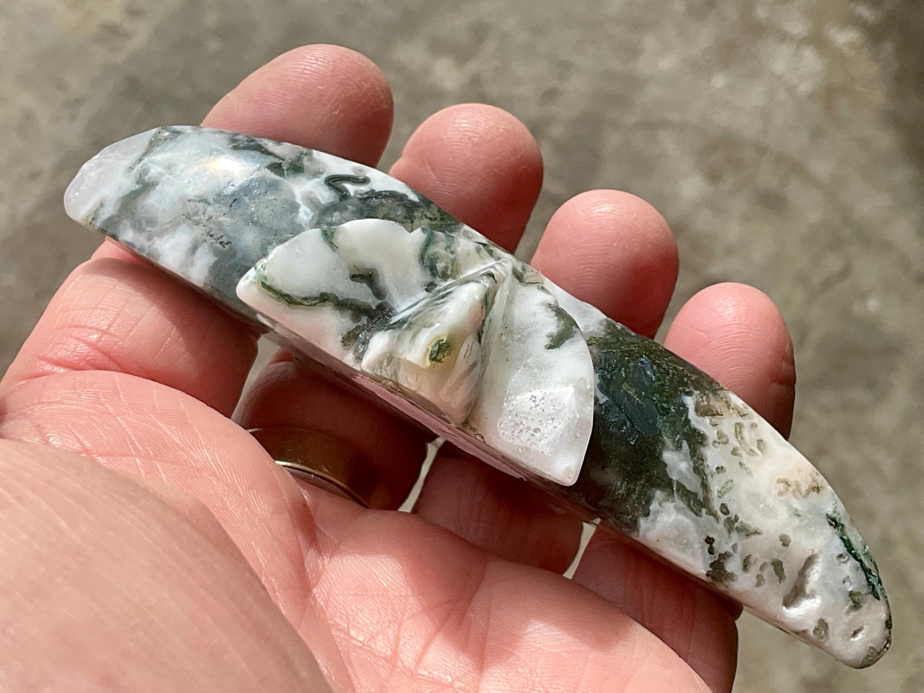 82g Moss Agate Polaris Carving with stand 1A