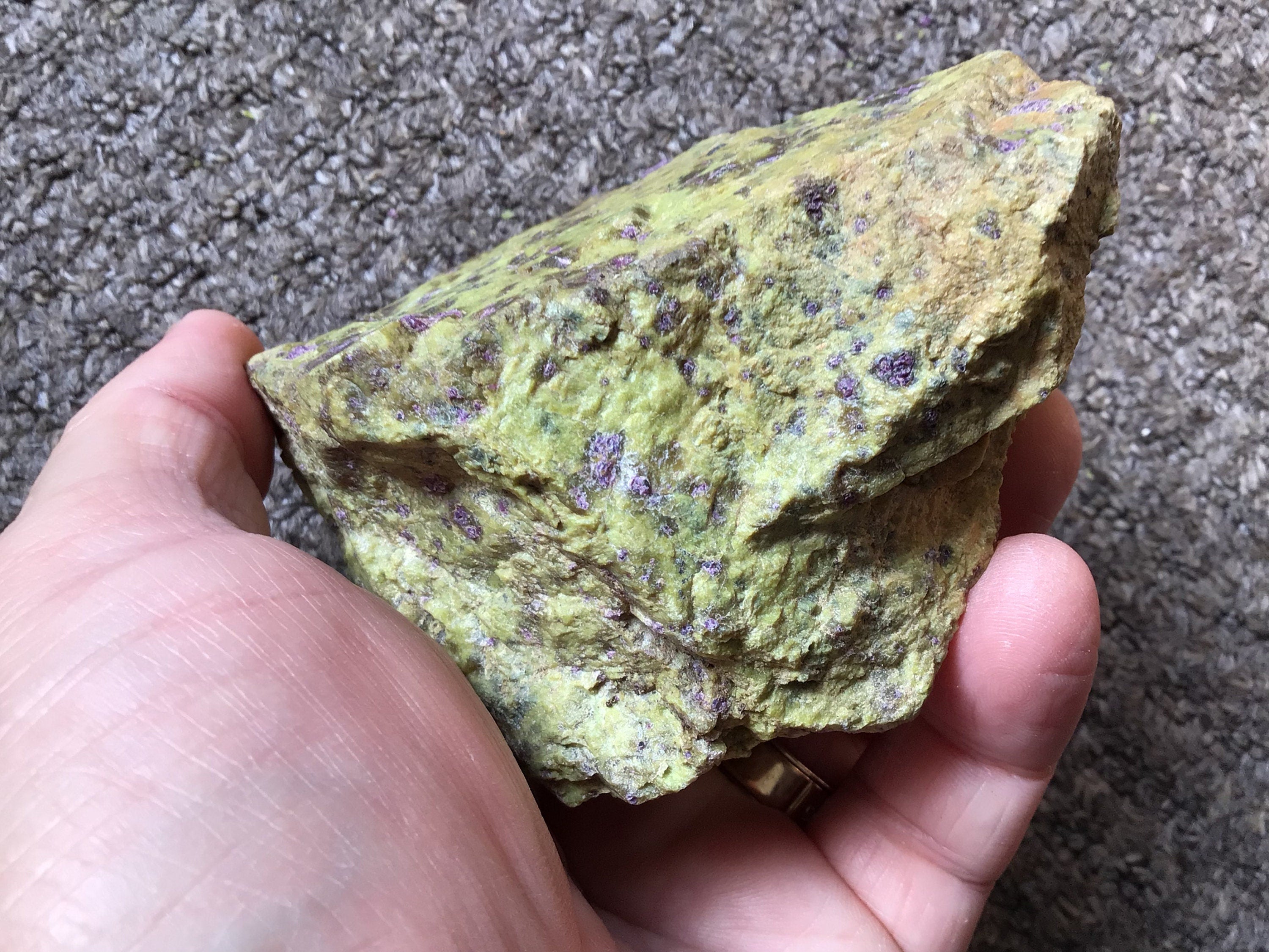 381g Atlantisite Rough Piece 10A
