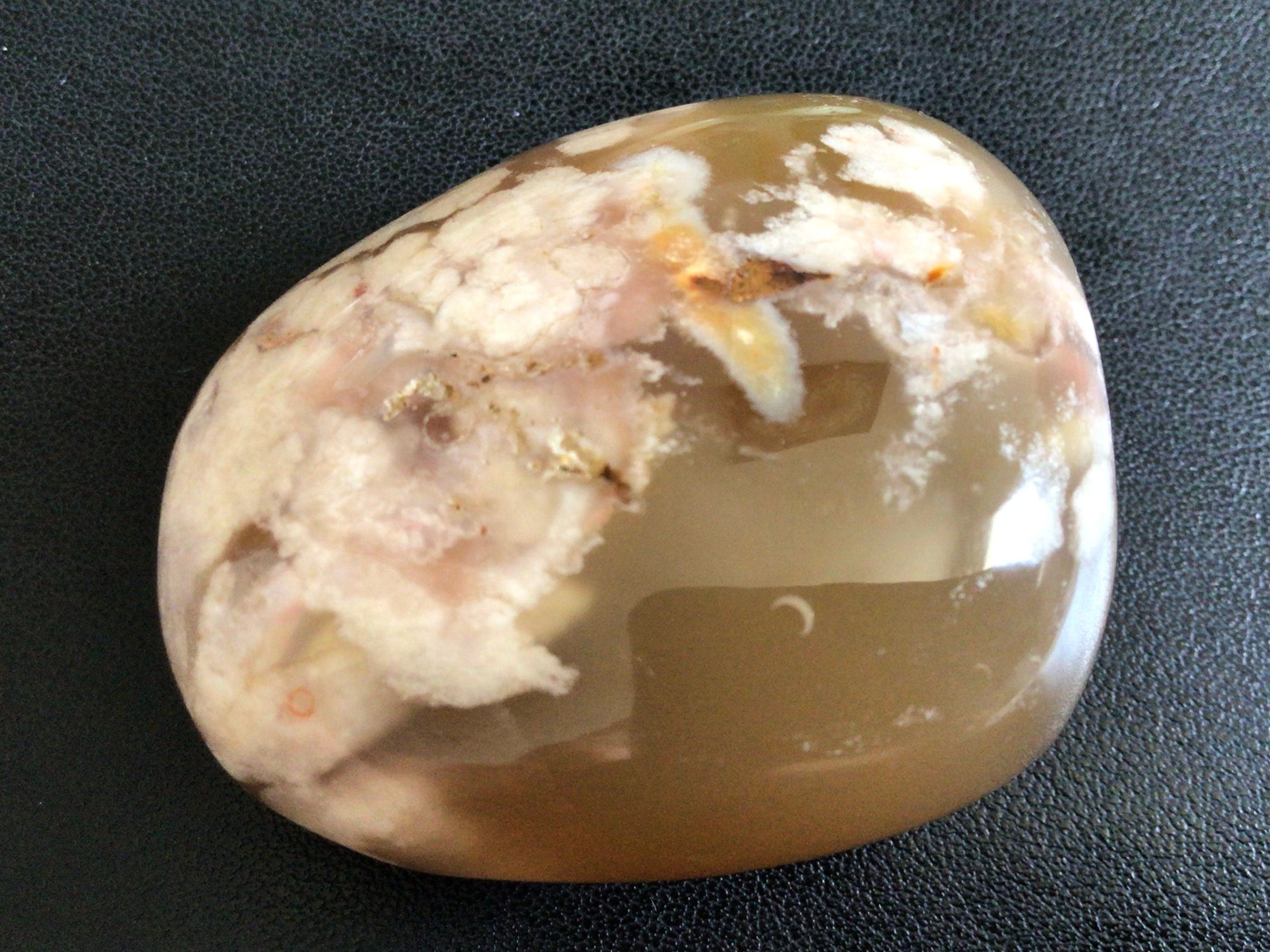 97g Flower Agate Palmstone 2D