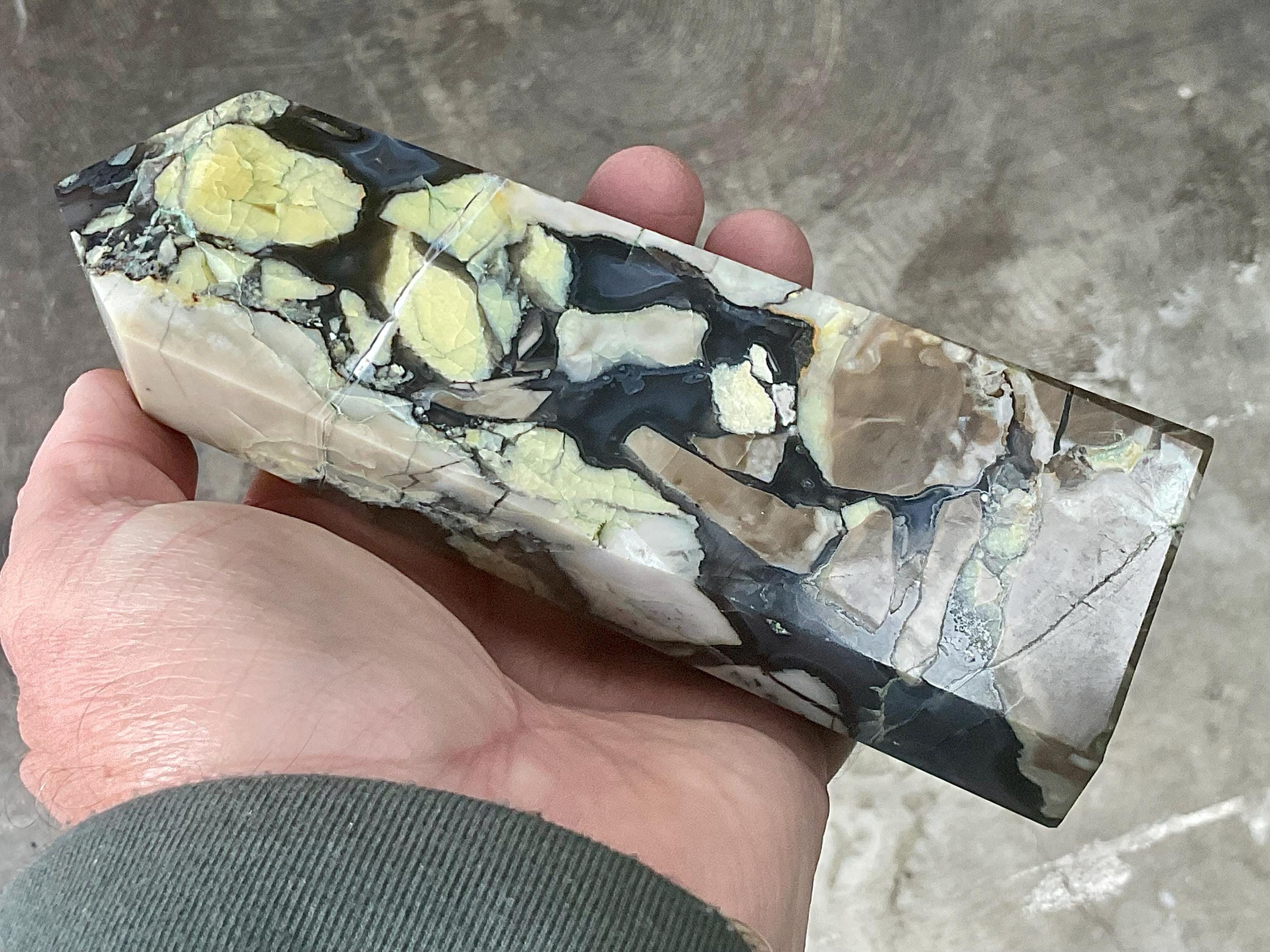 586g Large “Volcano Agate” Generator