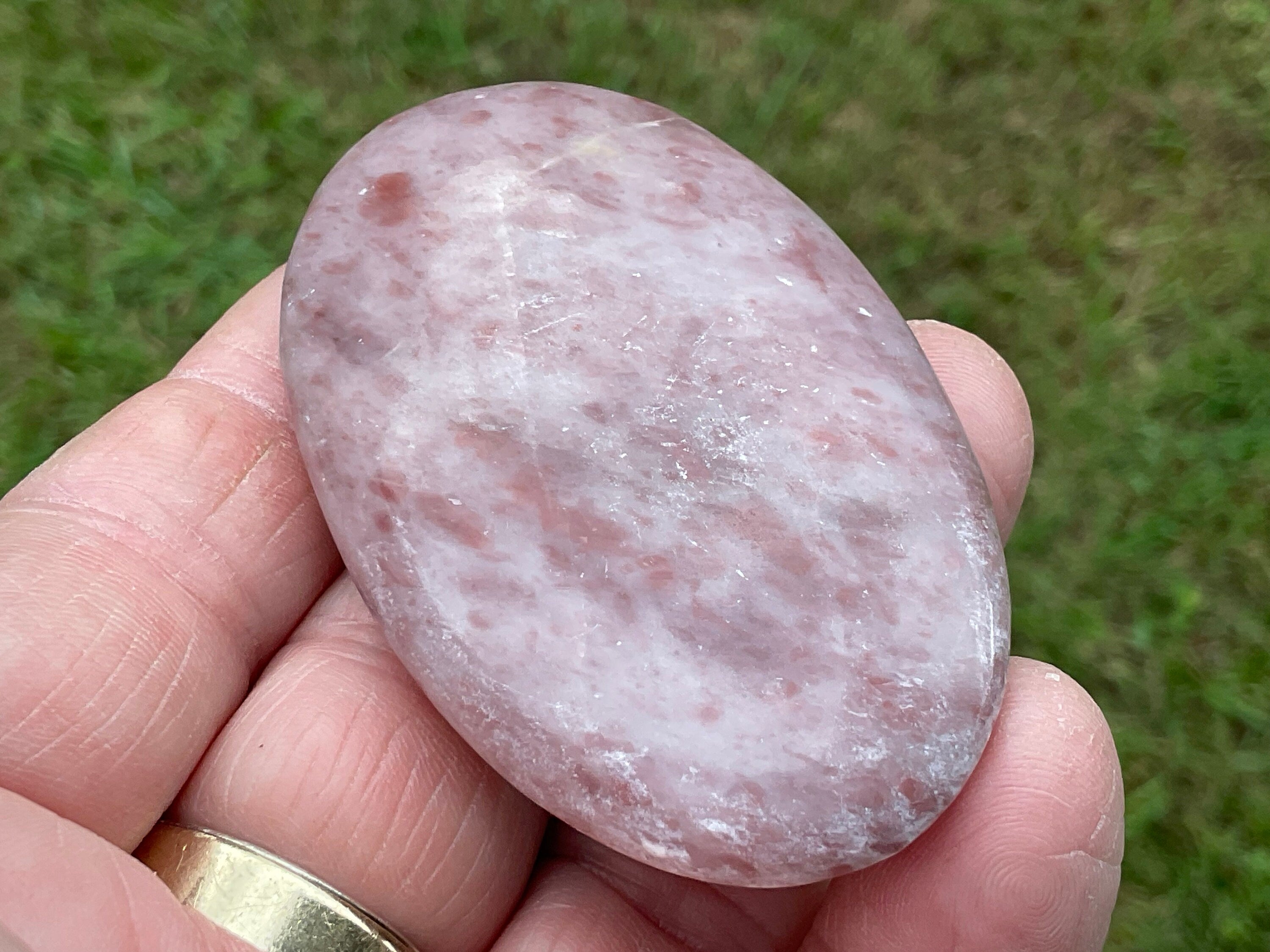 58g Pakistan Strawberry Jasper Palmstone 4A
