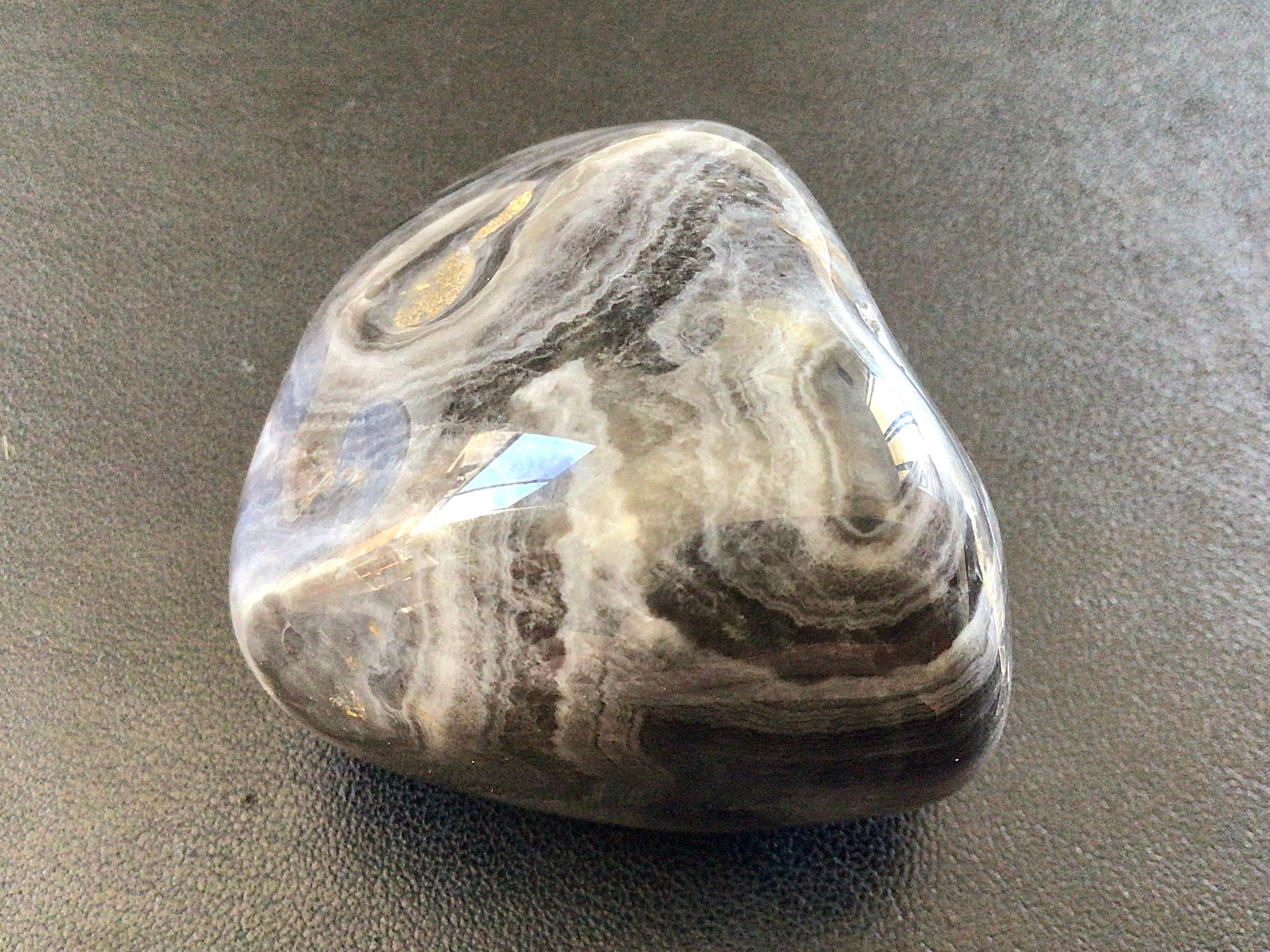 133g Large Crazy Lace Agate Palmstone 2B