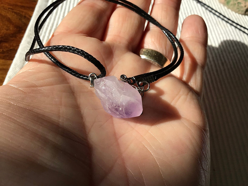 8g Amethyst Natural Point Pendant 2D