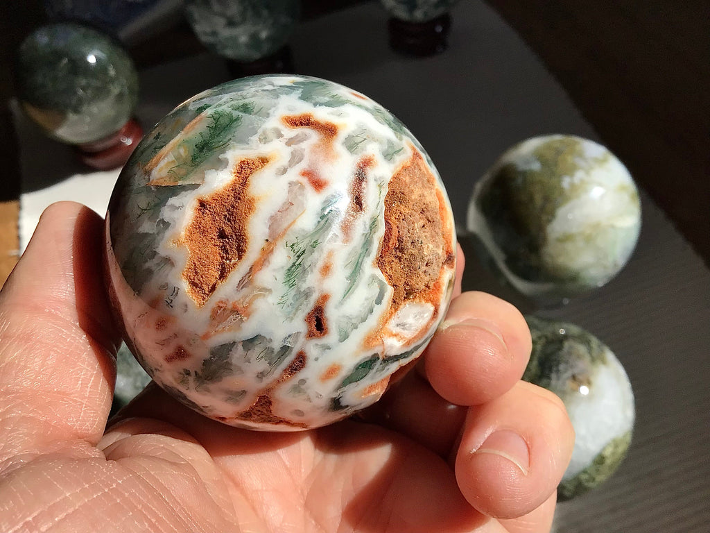 309g Moss Agate Sphere 2A (5.9cm)