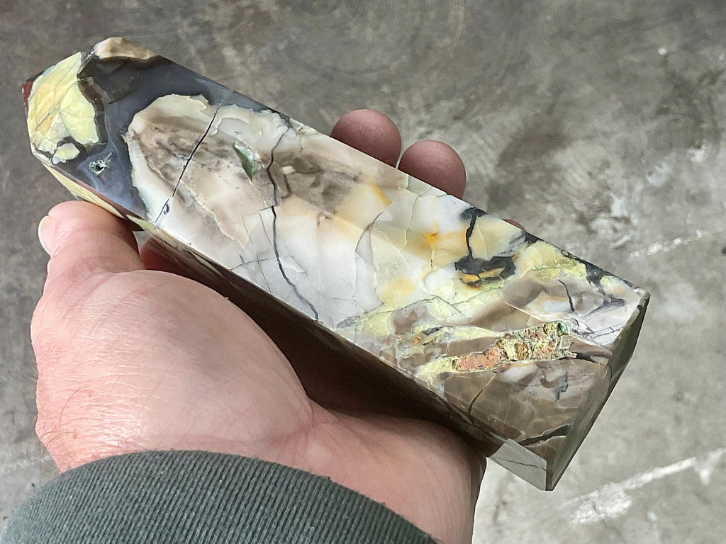586g Large “Volcano Agate” Generator