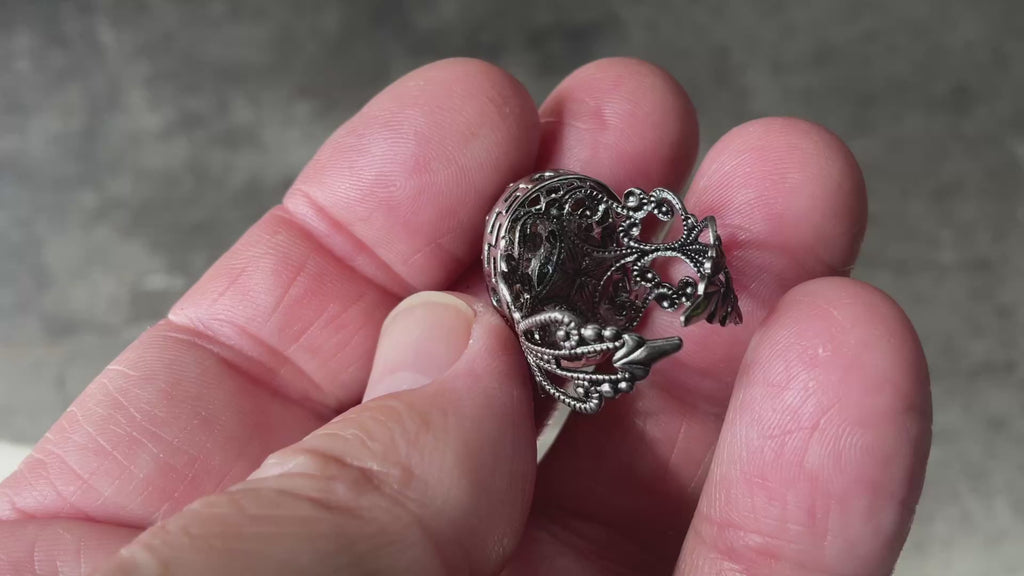 6g Lodelite Cabochon in Antique Style Ring C