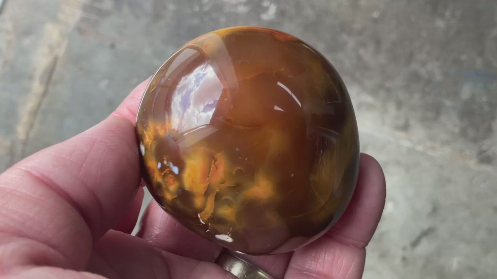 154g Carnelian Orca Agate Palmstone 6A