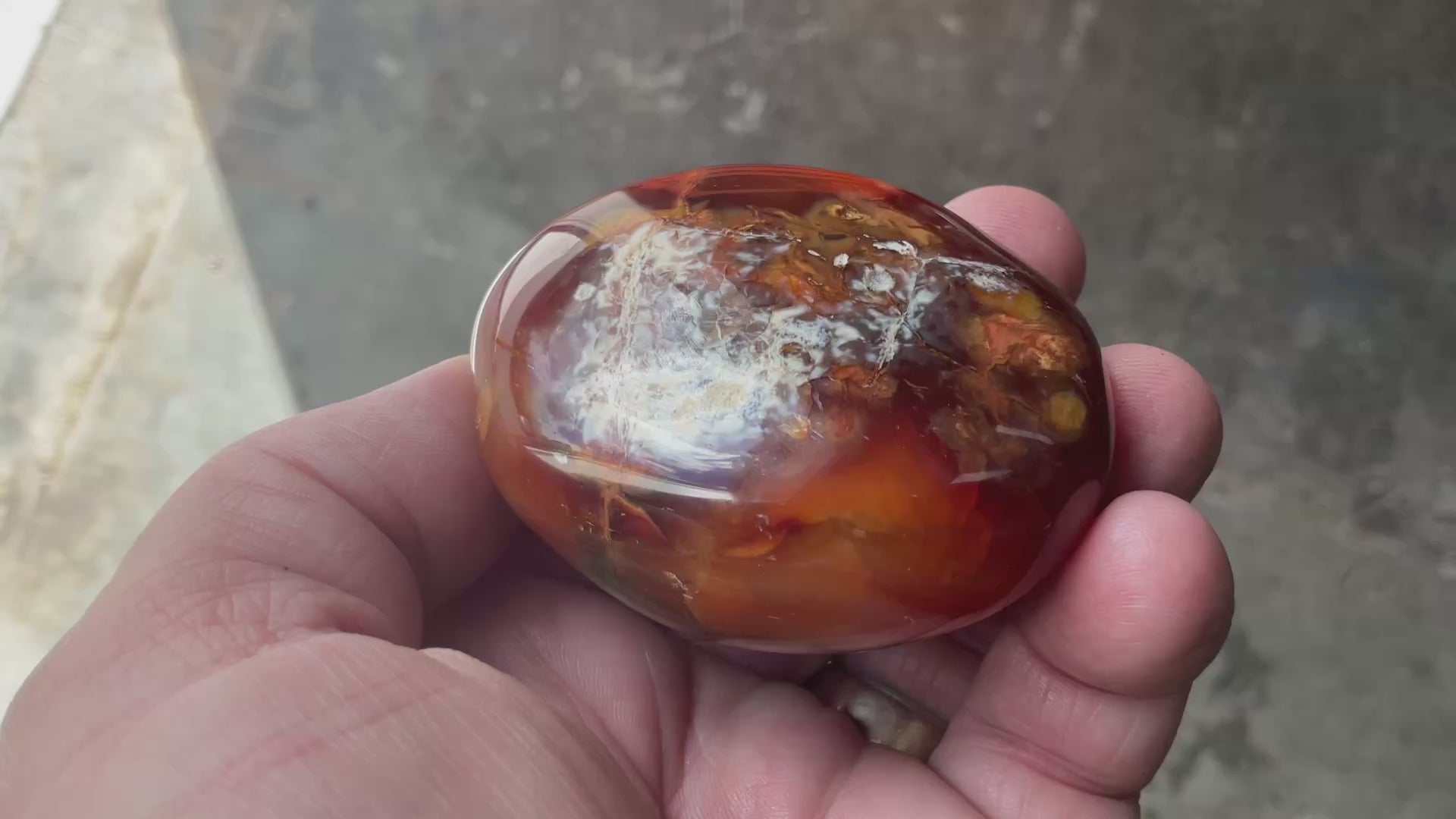 142g Carnelian Orca Agate Palmstone 5B