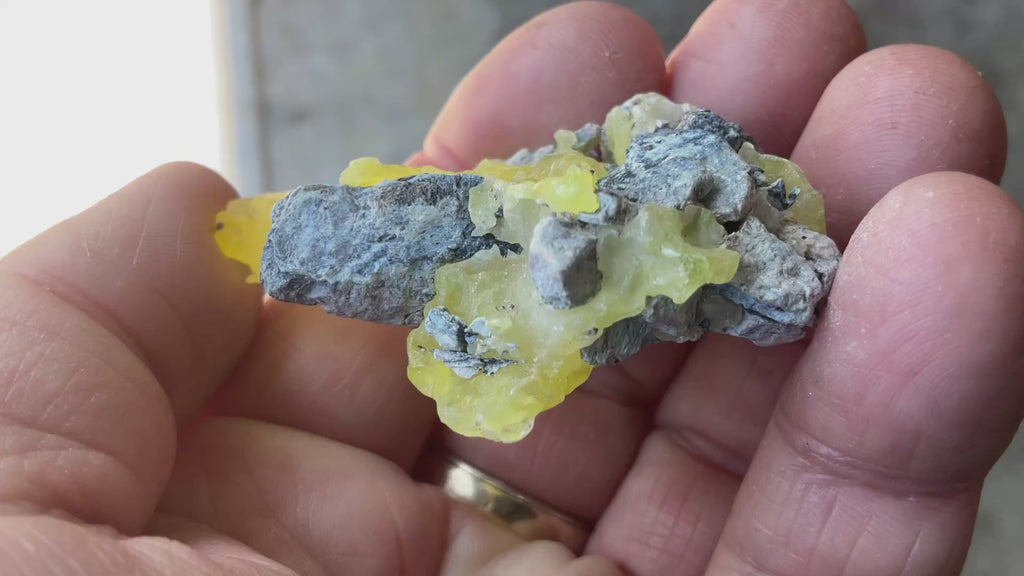 22g Pakistan Yellow Brucite Specimen 7A